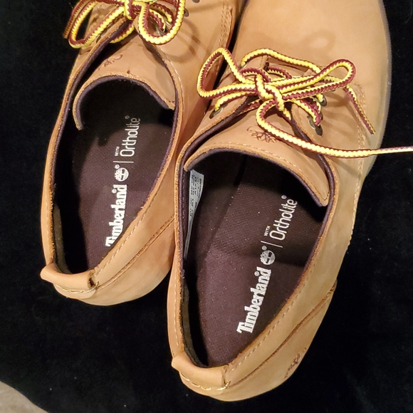 NWOT - Timberland Heeled Boots - Picture 10 of 11